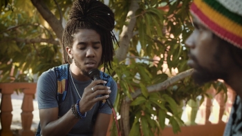 Foresta & Royal Blu feat. Runkus - sinG with God (Live Session)