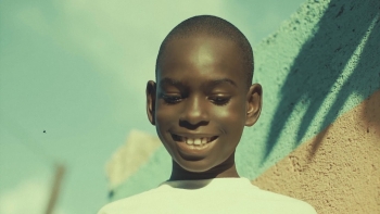 Tarrus Riley - Healing (Official Video)